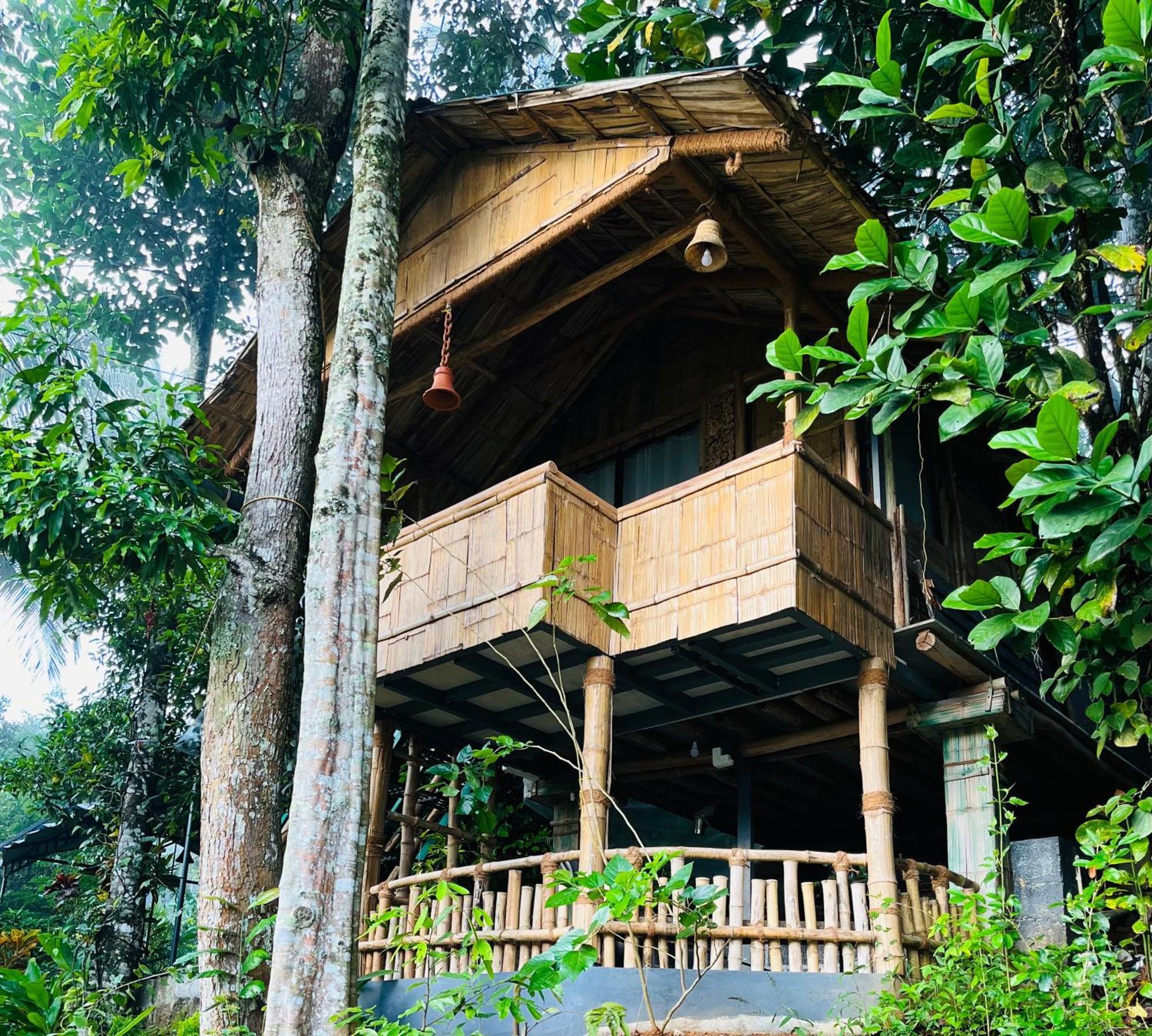Fab - Bamboo Hut With Open Shower Munnar Exterior foto